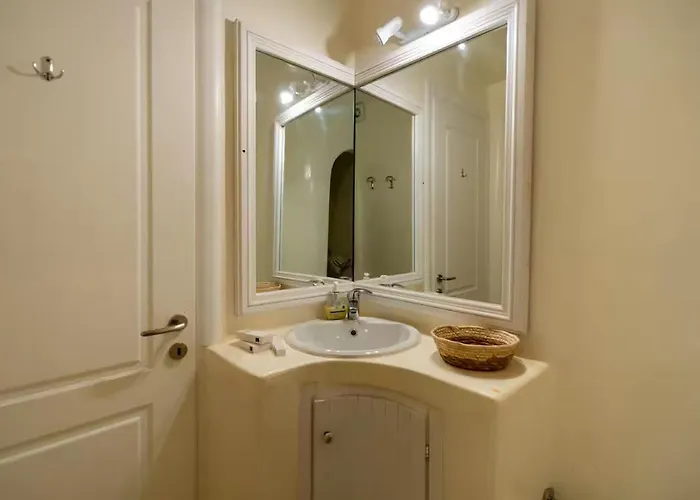 Enthera Mykonos Fanari (Mykonos)